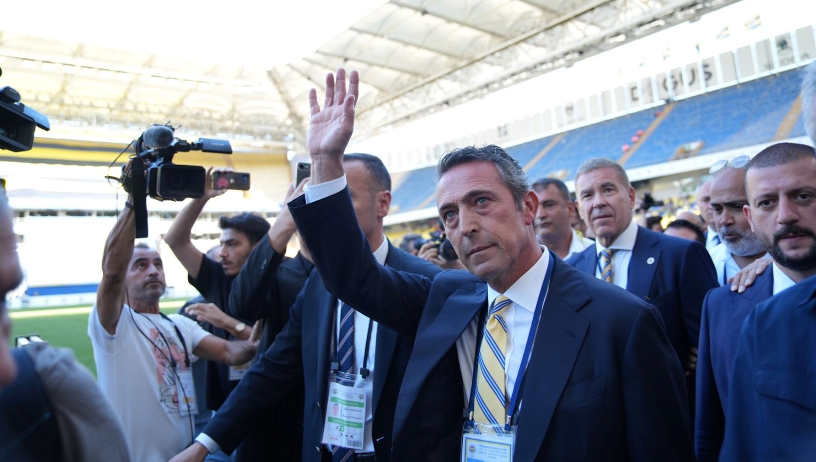 Ali Koç’tan veda mesajı: Her zaman Fenerbahçe’nin emrinde olacağım