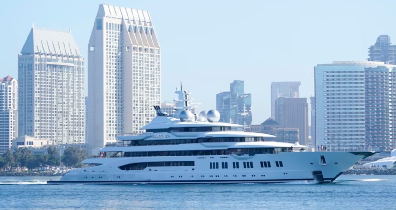 Oligarkın yüzen şatosu satışa çıktı: Bu yatı almaya gücü yetecek 100 insan yok