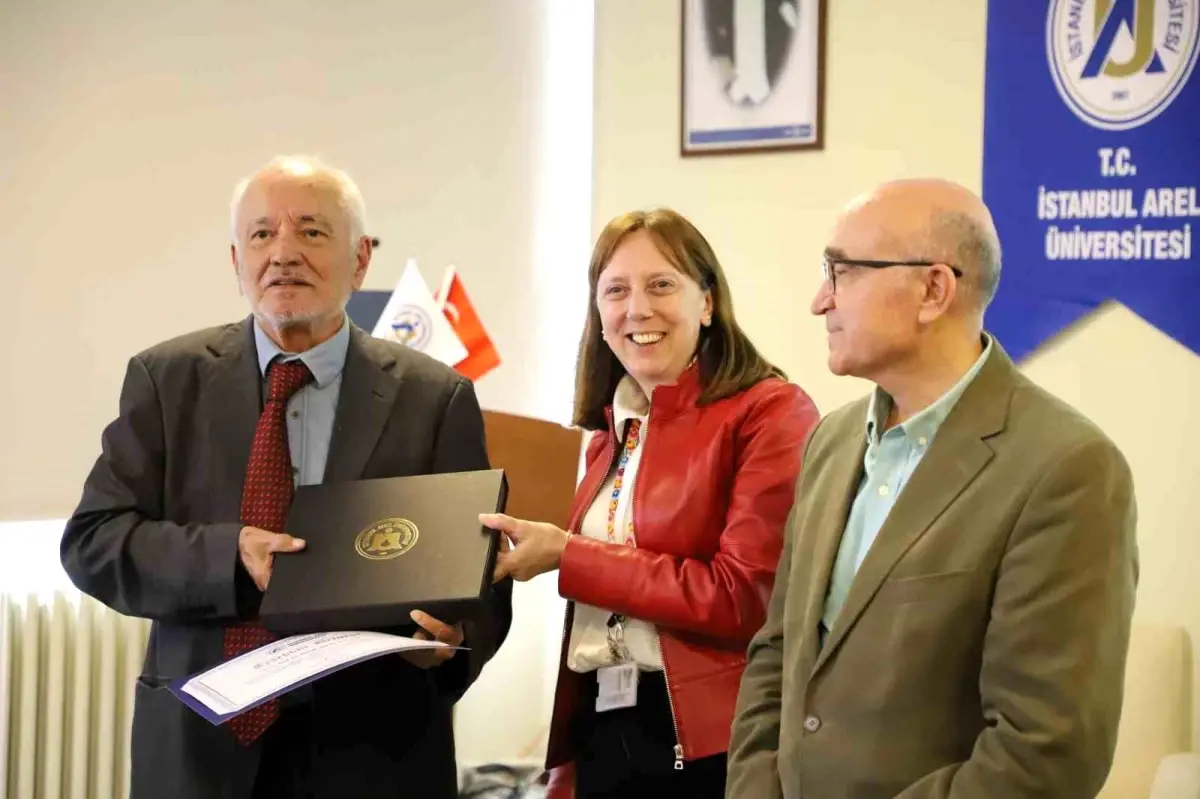 Prof. Dr. Haluk Şahin, Dijital Çağın Risklerini İstanbul Arel Üniversitesi’nde Anlattı