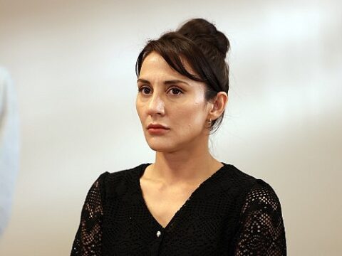 sorgu 2 sezonuyla todda sirlar ve yalanlar WAT5YXvX.jpg