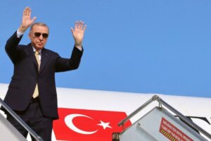 trump ve sisi davet etti cumhurbaskani erdogan yola cikiyor dr5bEehh.jpg
